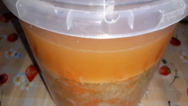 Квашеная капуста в собственном соку сочная, хрустящая??????