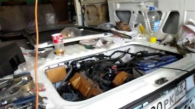 Засосало тряпку в двигатель. смотреть онлайн