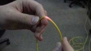 Как отличить надлом оптического волокна от макроизгиба