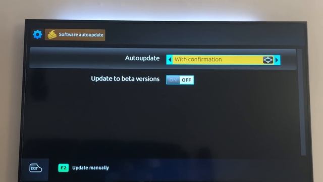 MAG 322w1/322w1 IPTV Set-top Box Setup смотреть онлайн