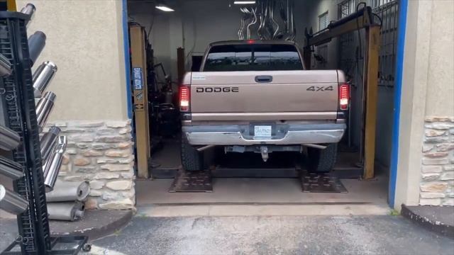 Top 3 BEST EXHAUST Set Ups for DODGE RAM 5.9L MAGNUM V8! смотреть онлайн