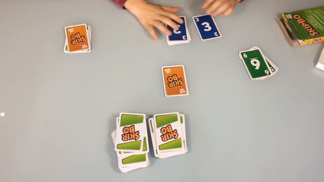 Skip-Bo Kartenspiel schnell und einfach erklärt смотреть онлайн