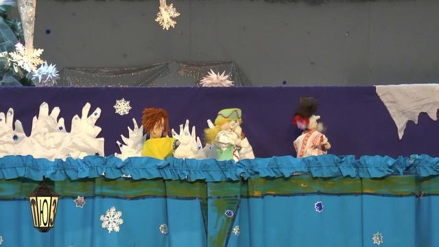 МАУ ДО ЦЭВД ТЮЗ ансамбль народной песни "Шатрица" представляют отрывок "Новогодняя история" отрыво смотреть онлайн