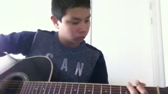 Spiller bare guitar og keder mig xD смотреть онлайн