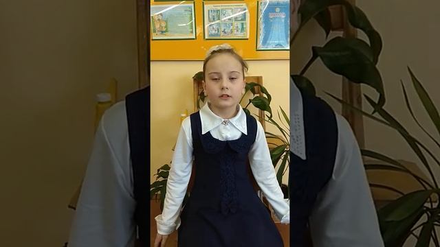 #страначитающая - Соколовская Екатерина читает произведение А.А.Блока " О,весна без конца..." смотреть онлайн