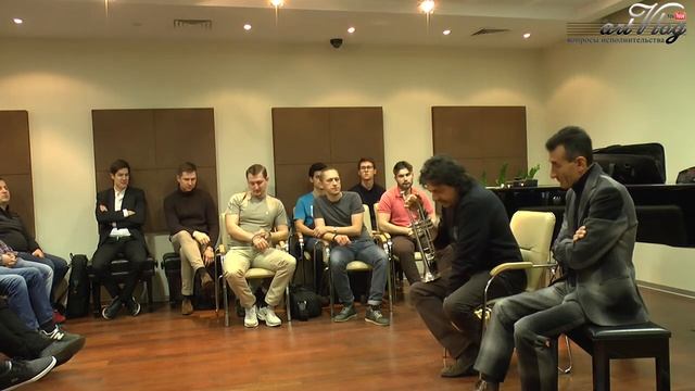 Андреа Джифредди о начале карьеры и упражнениях на трубе. ArtVlog