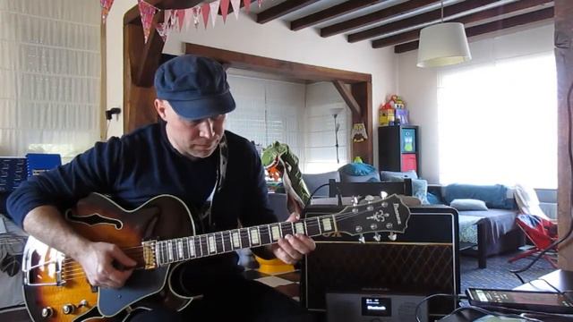 Susie Q C.C.R cover Ibanez AKJ95 & Vox AC10c1 смотреть онлайн