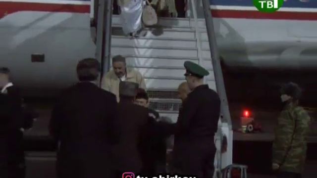 Встреча Саида Афанди къуддиса сирругьу... из хаджа. смотреть онлайн