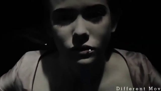 Она плавает в формалине 💀 смотреть онлайн