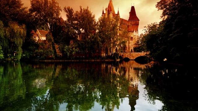 In Extremo - Santa Maria With Lyrics