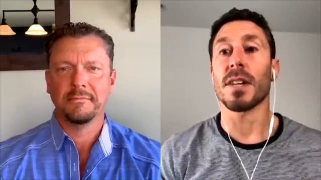 Depression / Anxiety: Does Your Diet Matter? 2 Doctors Discuss смотреть онлайн