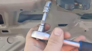 Слетел тросик с замка багажника. Не открывается багажник с салона Toyota carina at211