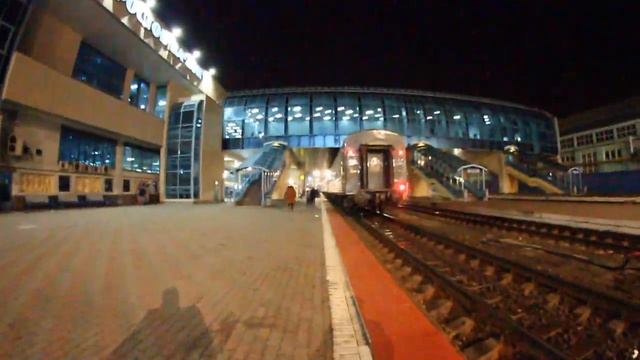 Ростов Главный посадка на поезд смотреть онлайн