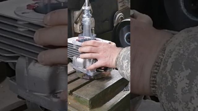 ручной хон #двс #хонингование #авто #мото #снегоход смотреть онлайн