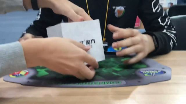 6.86 AVG Pyraminx PR смотреть онлайн