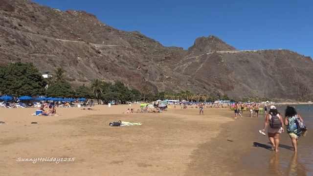 Playa de Las Teresitas Tenerife. Beach walk смотреть онлайн