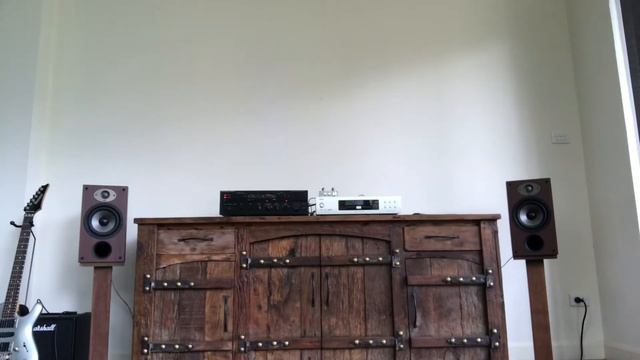 Polk Audio TSx220B sound test Speaker under US$ 500 смотреть онлайн