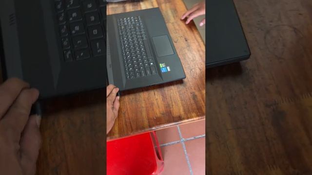 Unboxing MSI Katana GF76 12UCK gaming laptop смотреть онлайн