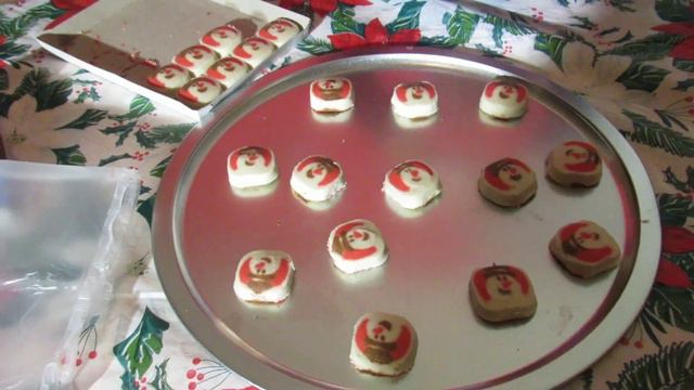 BAKING SNOWMAN SUGAR CHRISTMAS COOKIES WITH MY SISTER PT.1 смотреть онлайн