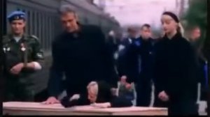 Я ухожу   Стоит сосна в солдатских цинковых гробах