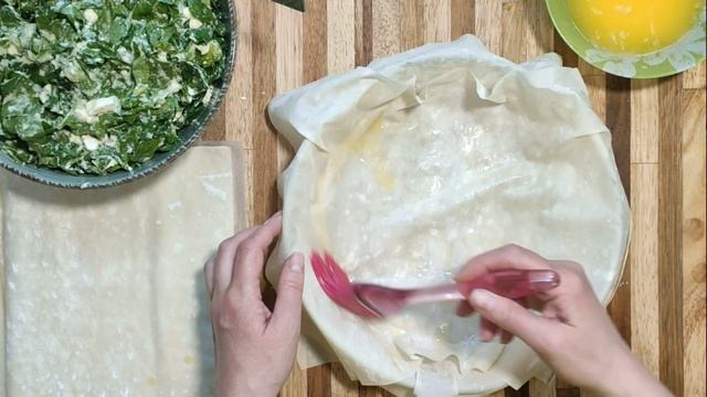 Греческий пирог со шпинатом. СПАНАКОПИТА. SPINAKOPITA. Spinach pie Greek. смотреть онлайн