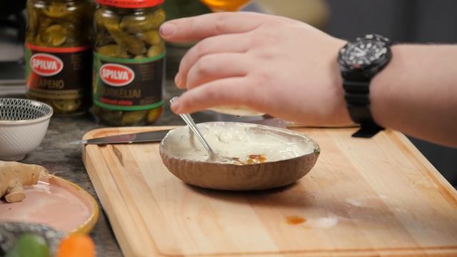 VISI GALI PASIGAMINTI: Skanų burgerį смотреть онлайн