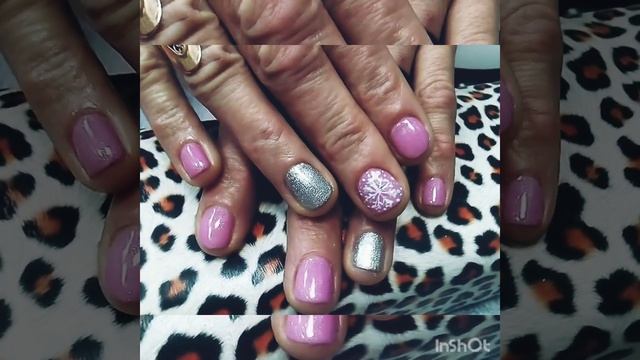 Маникюр со снежинкой смотреть онлайн