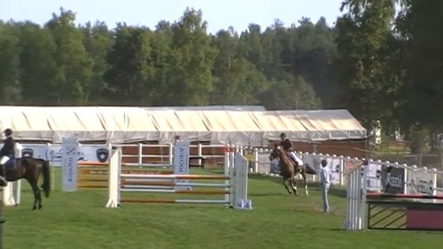 Horse competition Sweden Hammarö Sofia + Cheila Rose смотреть онлайн