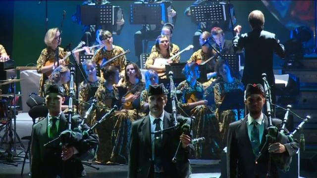 «Жига в шотландском стиле» - оркестр «Терема» и «Волынки и Барабаны Санкт-Петербурга» смотреть онлайн