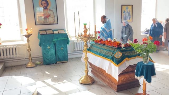 Праздник Успения Пресвятой Богородицы. Служим Литургию в нашем храме. смотреть онлайн
