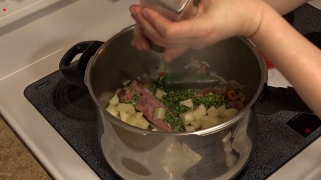 ГОРОХОВЫЙ СУП в СКОРОВАРКЕ /// любимый суп моего мужа смотреть онлайн