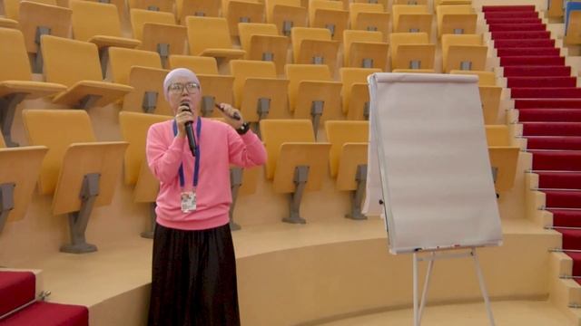 Бегайым Мурат - "КАК ИСКУССТВЕННЫЙ ИНТЕЛЛЕКТ МОЖЕТ СТАТЬ ПРАВОЙ РУКОЙ УЧИТЕЛЯ?" смотреть онлайн