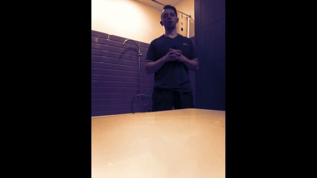 Бас профундо в ванной. Самый низкий голос. Ля, соль, фа контр. Lowest deep voice. Andre Serba смотреть онлайн