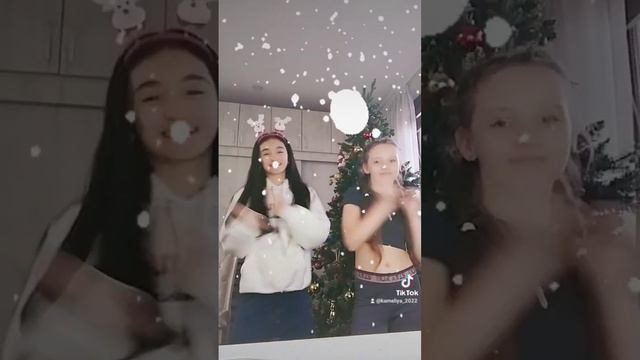 С Новым годом! смотреть онлайн