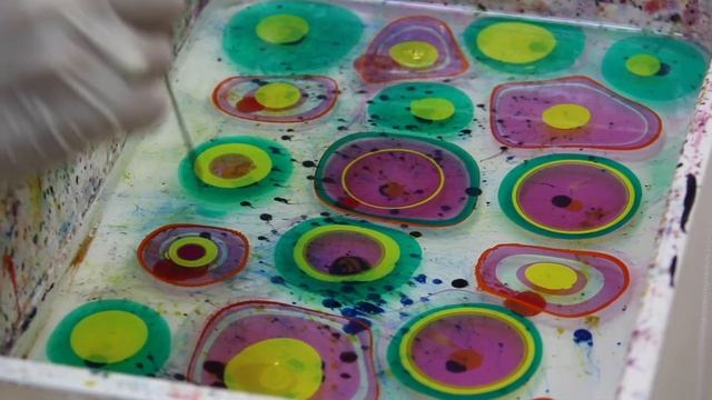 ПО ВОДЕ ПИСАНО: мастер-класс по рисованию в технике эбру смотреть онлайн