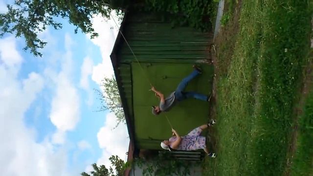 Липа на даче мешала смотреть онлайн