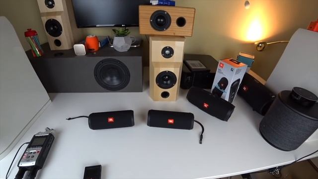 JBL Flip 4 - Unboxing and first impressions... смотреть онлайн