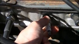 Не закрученные свечи зажигания ! Запустится ли ДВС на ваз 2107.