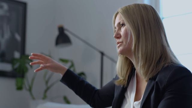 Meet Cecilia Elb, Senior Innovation Manager at Volvo Group смотреть онлайн