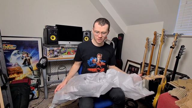 Take Me To Cort! | Cort GB34JJ Bedroom Bass Unboxing