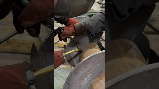 Производство шнеков для транспортировки сыпучих материалов на заводе Геомаш смотреть онлайн