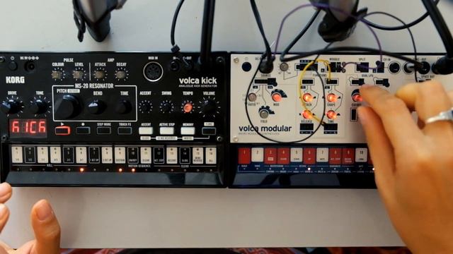 Korg volca modular & Korg volca kick - techno jam #4 смотреть онлайн