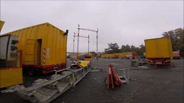 L'arriver et le montage de Pinder смотреть онлайн