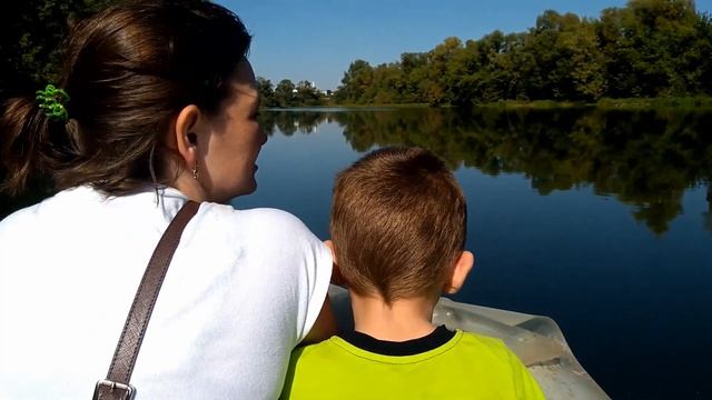 Лодка ривьера по красивой мече смотреть онлайн