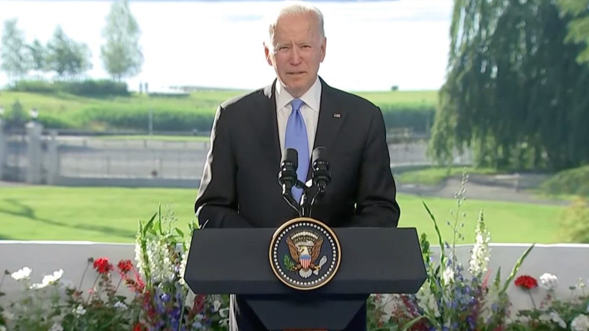 Президент США попытался выглядеть жестким. Свежие новости на сегодня