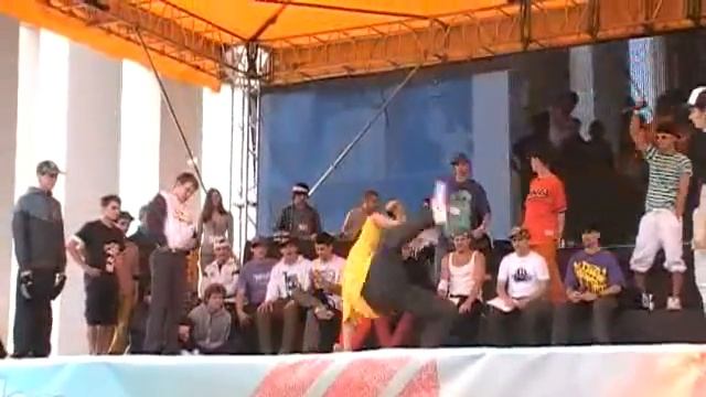 2010-06-12 Живая Пермь (Battle 1) смотреть онлайн