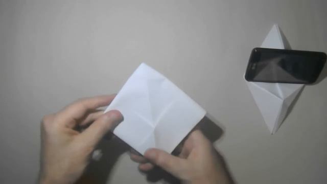 Do-it-yourself universal origami smartphone stand made of A4 paper? смотреть онлайн
