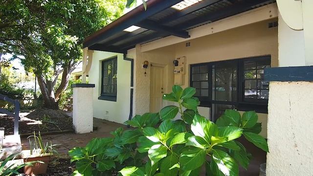 A PERFECTLY PLACED COTTAGE at 255 KATOOMBA ST, Katoomba смотреть онлайн
