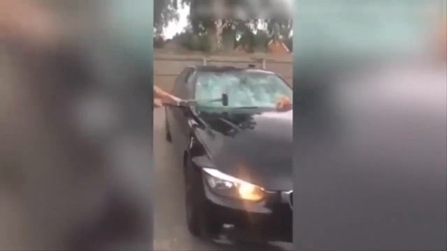 Муж спалился с изменой. Жена отомстила ему разбив машину - Цена измены смотреть онлайн