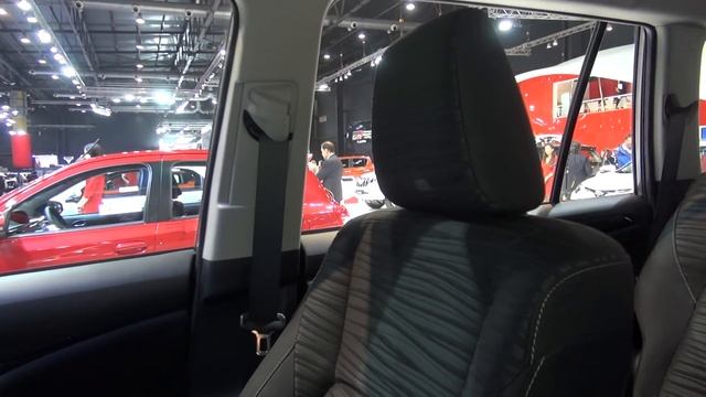 TOYOTA INNOVA EN EL SALÓN DE BS.AS. 2017 смотреть онлайн